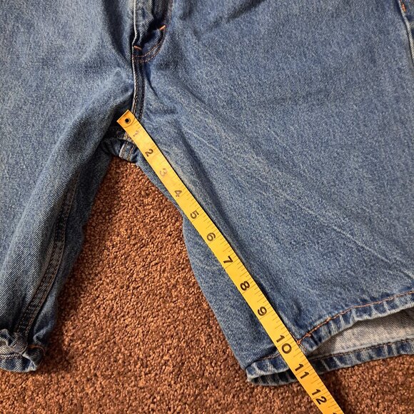 Levi’s 405 Standard Straight Size 40 Denim Shorts - Picture 5 of 6